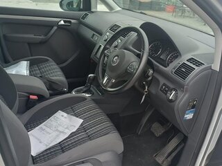 2012 Volkswagen Touran Cross I Рестайлинг 2, серый, 1150000 рублей, вид 4