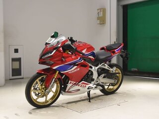 2020 Honda CBR 250R, красный, 479000 рублей, вид 3