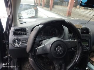 2011 Volkswagen Polo V, чёрный, 500000 рублей, вид 3