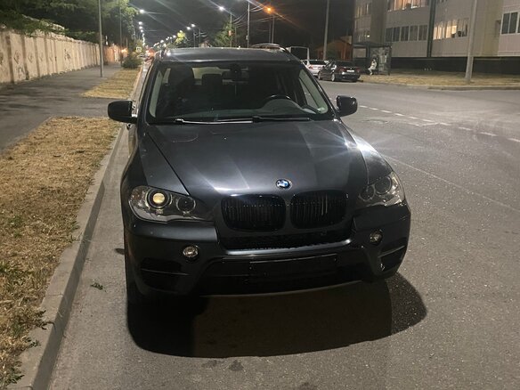 2013 BMW X5 35i II (E70) Рестайлинг, серый, 1400000 рублей