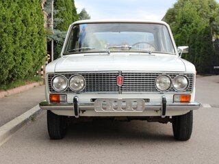 1975 Lada (ВАЗ) 2103, белый, 875000 рублей, вид 2