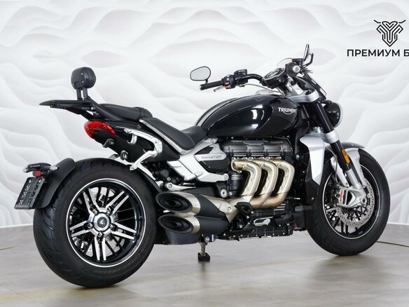 2023 Triumph Rocket 3, чёрный, 2249000 рублей - вид 5