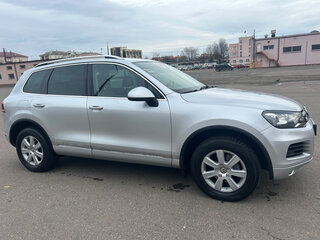 2012 Volkswagen Touareg II, серебристый, 2050000 рублей, вид 5