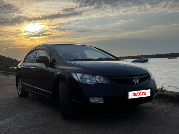 2008 Honda Civic VIII, чёрный, 720000 рублей - вид 5