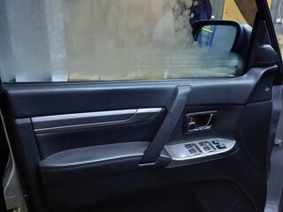 2013 Mitsubishi Pajero IV Рестайлинг 1, серебристый, 1800000 рублей, вид 4