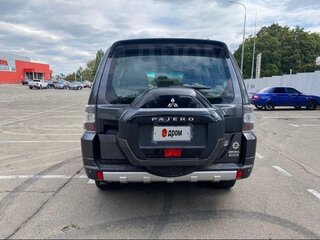 2017 Mitsubishi Pajero IV Рестайлинг 2, чёрный, 3450000 рублей, вид 5