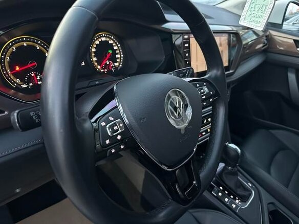 2022 Volkswagen Tayron I, белый - вид 9