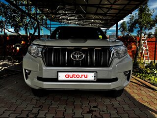 2019 Toyota Land Cruiser Prado 150 Series Рестайлинг 2, белый, 5950000 рублей, вид 2