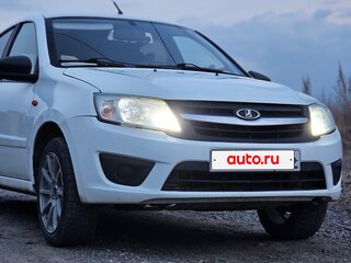 2014 Lada (ВАЗ) Granta I, белый, 395000 рублей, вид 1