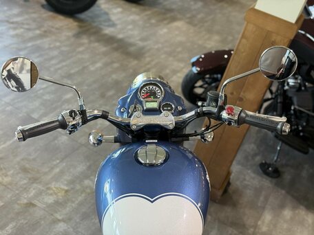 2026 Royal Enfield Classic 650, голубой, 703000 рублей, вид 2