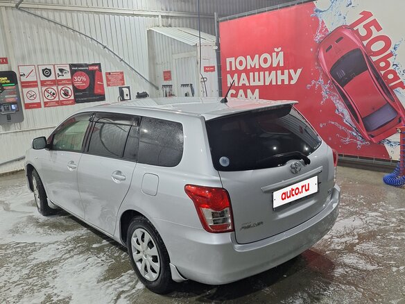 2011 Toyota Corolla Fielder X (E140, E150) Рестайлинг, серый, 1300000 рублей - вид 2