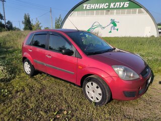 2006 Ford Fiesta Mk5, красный, 280000 рублей, вид 3