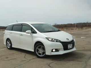 2013 Toyota Wish II Рестайлинг, белый, 2000000 рублей, вид 5