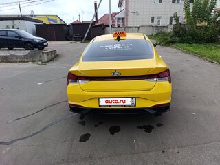 2020 Hyundai Avante VII, жёлтый, 1700000 рублей, вид 3