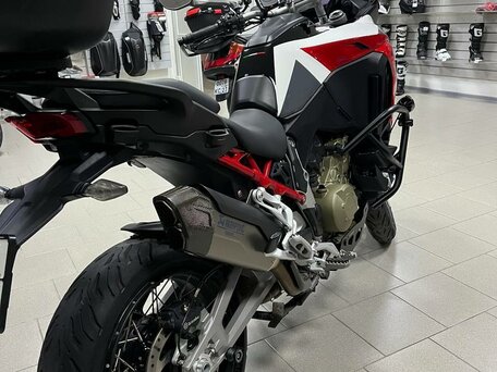 2022 Ducati Multistrada V4, пурпурный, 3150000 рублей, вид 4