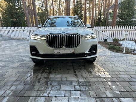 2019 BMW X7 30d I (G07), белый, 5700000 рублей, вид 2