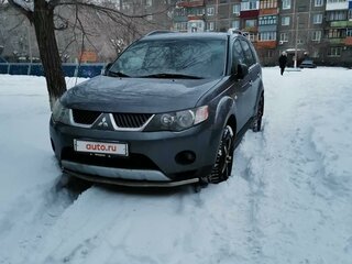 2008 Mitsubishi Outlander II, серый, 1350000 рублей, вид 1