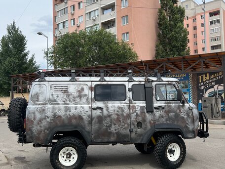 2000 УАЗ 3909, серый, 1450000 рублей, вид 4