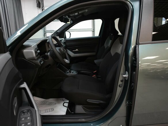 2025 Renault Duster III, зелёный - вид 16