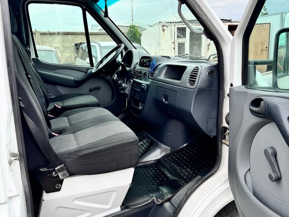 2015 Mercedes-Benz Sprinter Classic, белый, 1450000 рублей - вид 6