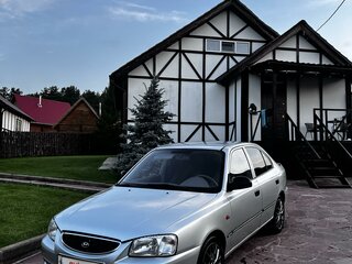 2008 Hyundai Accent ТагАЗ II, серебристый, 700000 рублей, вид 2