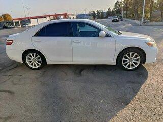 2009 Toyota Camry VI (XV40) Рестайлинг, белый, 1000000 рублей, вид 4