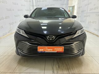 2018 Toyota Camry VIII (XV70), чёрный, 2350000 рублей, вид 2