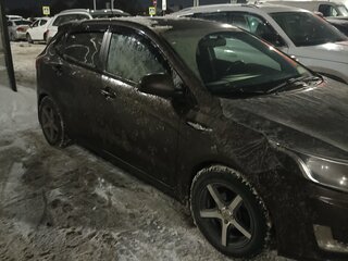 2015 Kia Rio III, коричневый, 1000000 рублей, вид 4