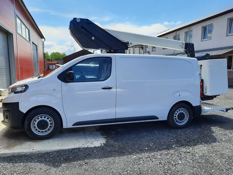 2018 Peugeot Expert, белый, 4500000 рублей, вид 5