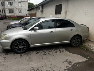 2005 Toyota Avensis II, серебристый, 720000 рублей, вид 4