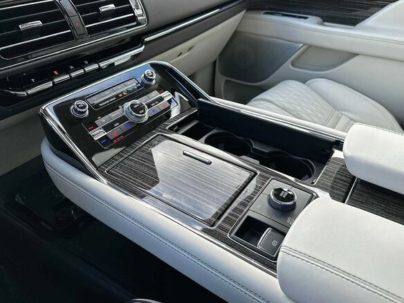 2024 Lincoln Navigator L IV, чёрный, 18853996 рублей - вид 14