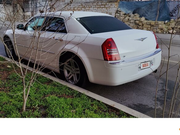 2004 Chrysler 300C I, белый, 850000 рублей - вид 14