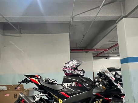 2018 Aprilia RSV4, чёрный, 1700000 рублей, вид 2