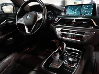2015 BMW 7 серии Long 730Ld xDrive VI (G11/G12), серый, 4444444 рублей, вид 4