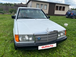 1984 Mercedes-Benz 190 (W201), белый, 600000 рублей, вид 1