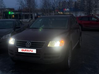 2004 Volkswagen Touareg I, красный, 770000 рублей, вид 2