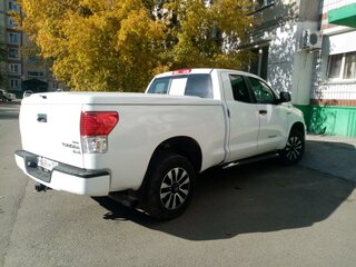 2013 Toyota Tundra Double Cab II, белый, 3500000 рублей, вид 1