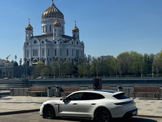 2022 Porsche Taycan GTS Sport Turismo I, белый, 11500000 рублей, вид 2