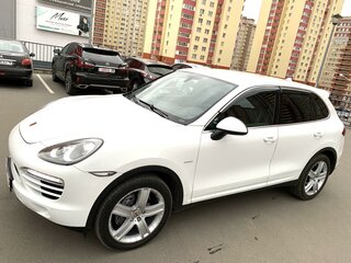 2013 Porsche Cayenne Diesel II (958), белый, 2650000 рублей, вид 4
