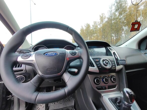 2011 Ford Focus III, чёрный, 600000 рублей - вид 14