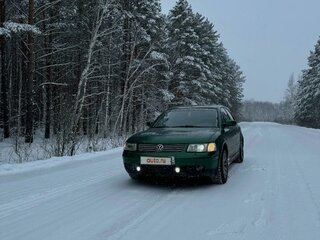 1997 Volkswagen Passat B5, зелёный, 305000 рублей, вид 1
