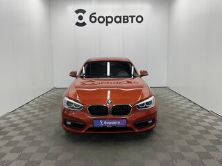 2017 BMW 1 серии 118i II (F20/F21) Рестайлинг 2, красный, 1589000 рублей, вид 3
