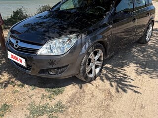 2010 Opel Astra H Рестайлинг, серый, 550000 рублей, вид 1