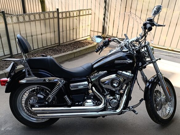 2014 Harley-Davidson Dyna Super Glide, чёрный - вид 3