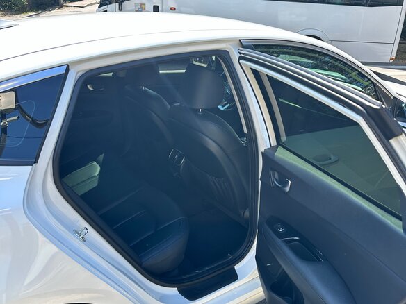 2019 Kia Optima IV Рестайлинг, белый, 2100000 рублей - вид 22