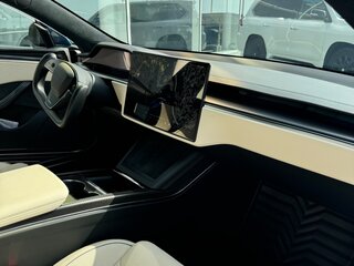 2021 Tesla Model S Plaid I Рестайлинг 2, синий, 8000000 рублей, вид 3