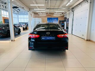 2019 Toyota Camry VIII (XV70), чёрный, 2299900 рублей, вид 5