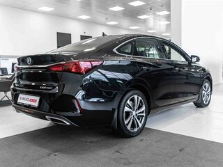 2024 Changan Eado Plus, чёрный, 2589900 рублей, вид 5