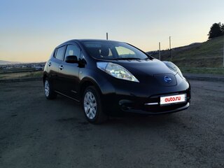 2014 Nissan Leaf I (ZE0/AZE0), чёрный, 750000 рублей, вид 2