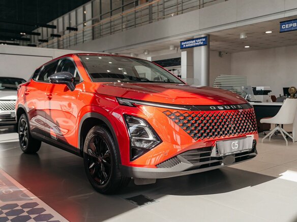 2024 Omoda C5 I, красный, 3029900 рублей - вид 2